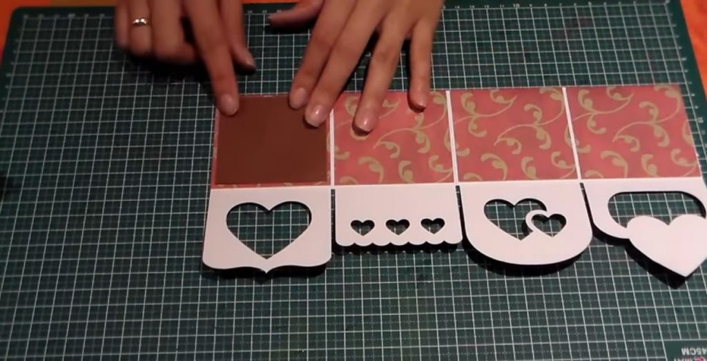 Últimos pasos para realizar la tarjeta catulinas