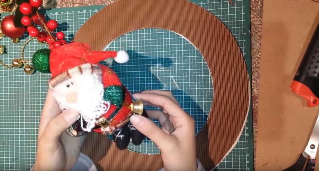 Materiales para hacer el adorno de navidad