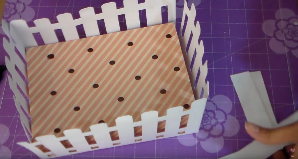 Procedimineto para hacer la cesta cerca adherida