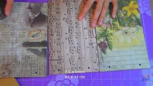 cortar carton para base del  mini álbum scrap vintage