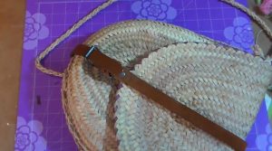 pegar correa para decoración de bandoleros 