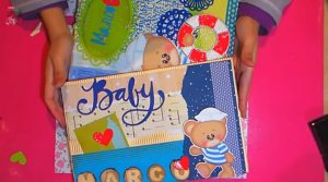 resultado final de la caja decorativa del  álbum scrapbook de bebé