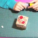 Pasos para hacer una caja de regalo, embossing